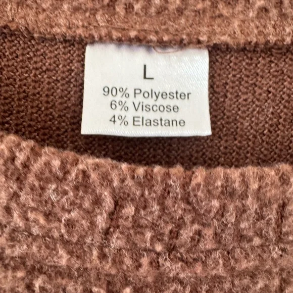 Brown Sweater with Bear Design - Picture 3 of 4